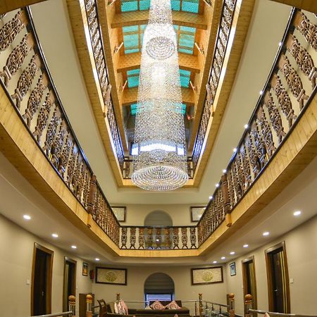 Royal Hillton Pahalgam Hotel Exterior photo