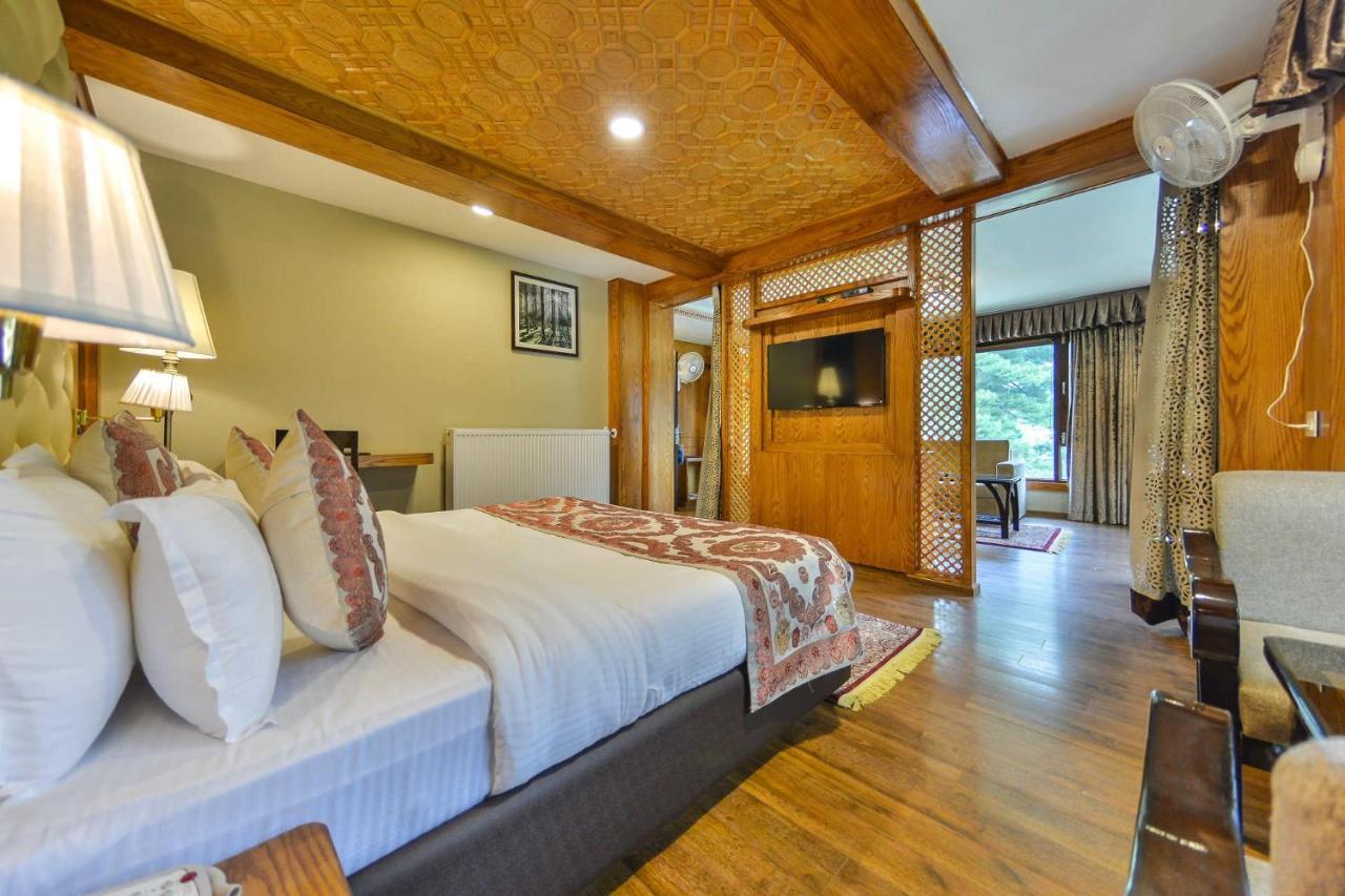 Royal Hillton Pahalgam Hotel Exterior photo