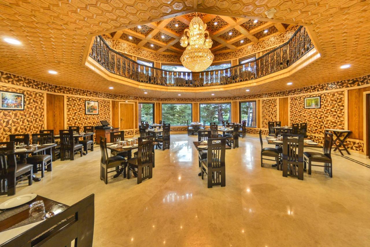 Royal Hillton Pahalgam Hotel Exterior photo