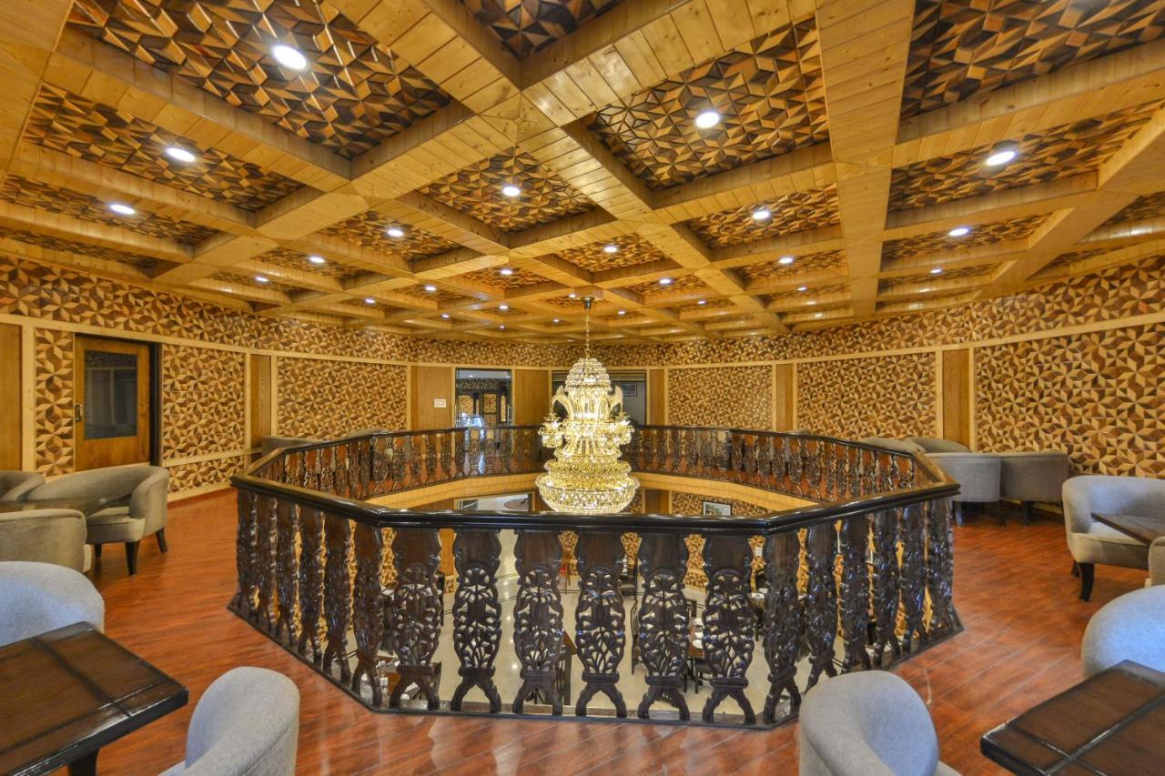 Royal Hillton Pahalgam Hotel Exterior photo