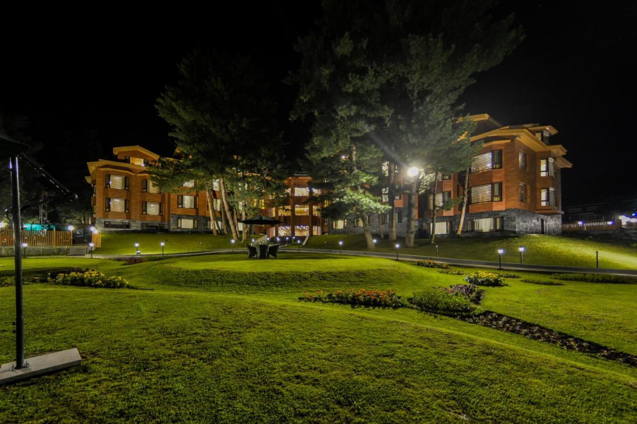 Royal Hillton Pahalgam Hotel Exterior photo