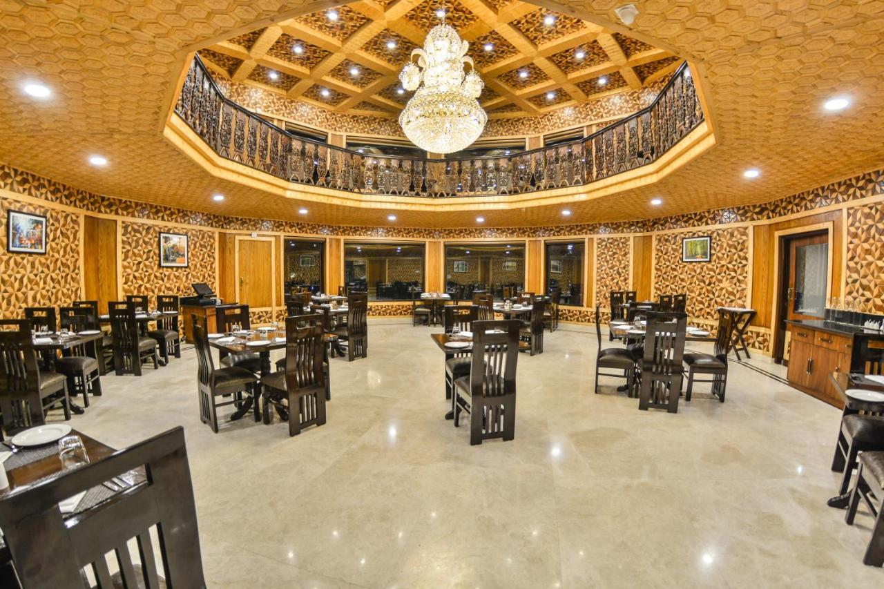 Royal Hillton Pahalgam Hotel Exterior photo