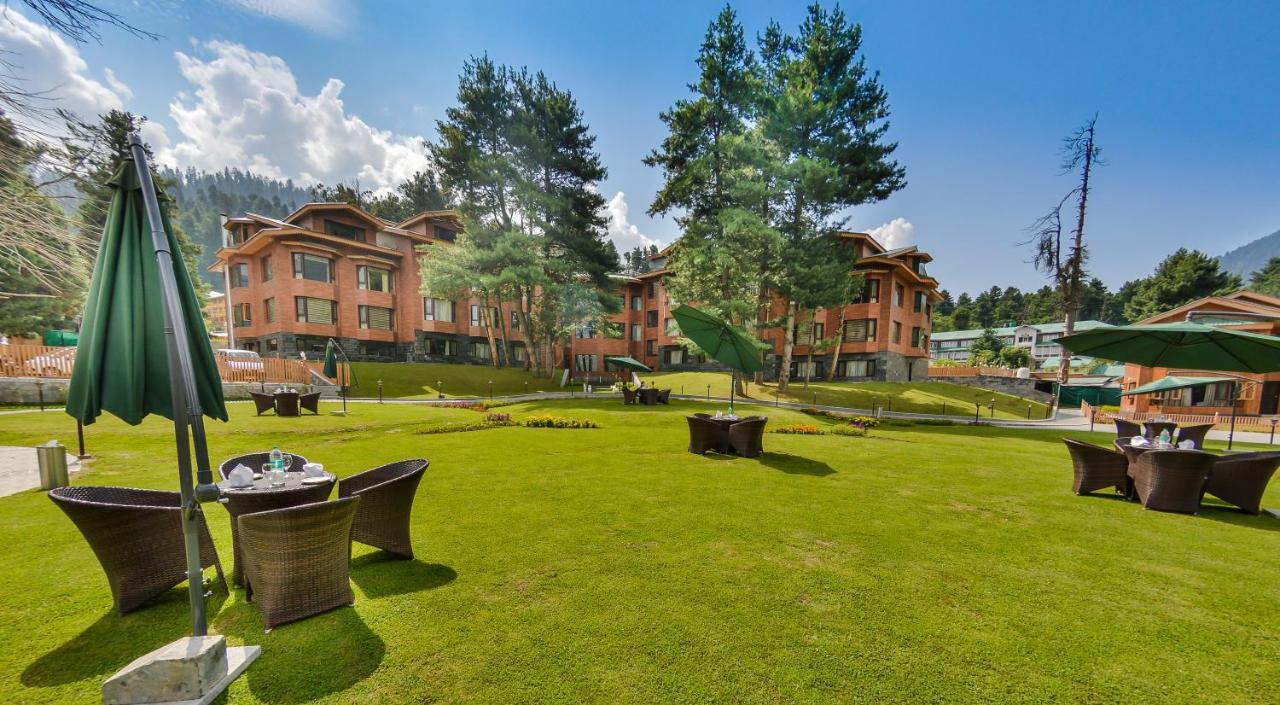Royal Hillton Pahalgam Hotel Exterior photo